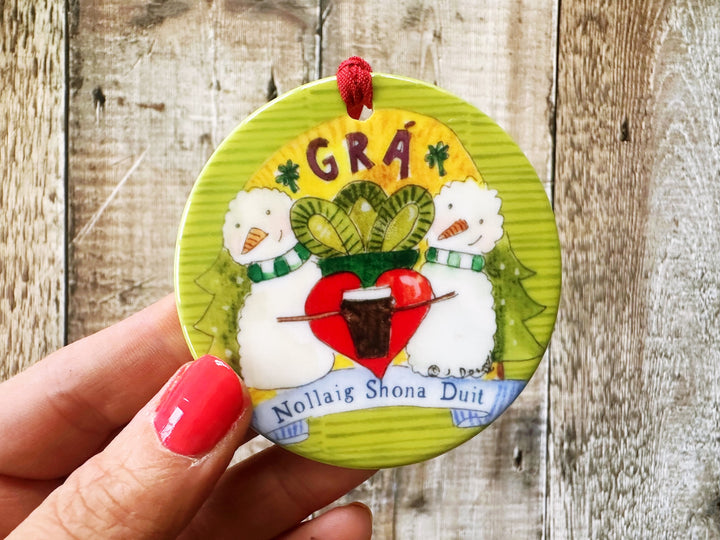 Gra Claddagh Snowmen Gaeilge Happy Christmas Ceramic Decoration (not personalised)