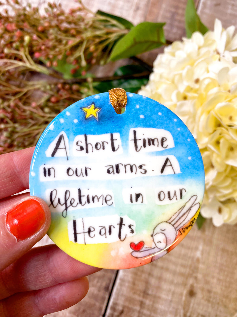 A short time in our Arms Ceramic decoration